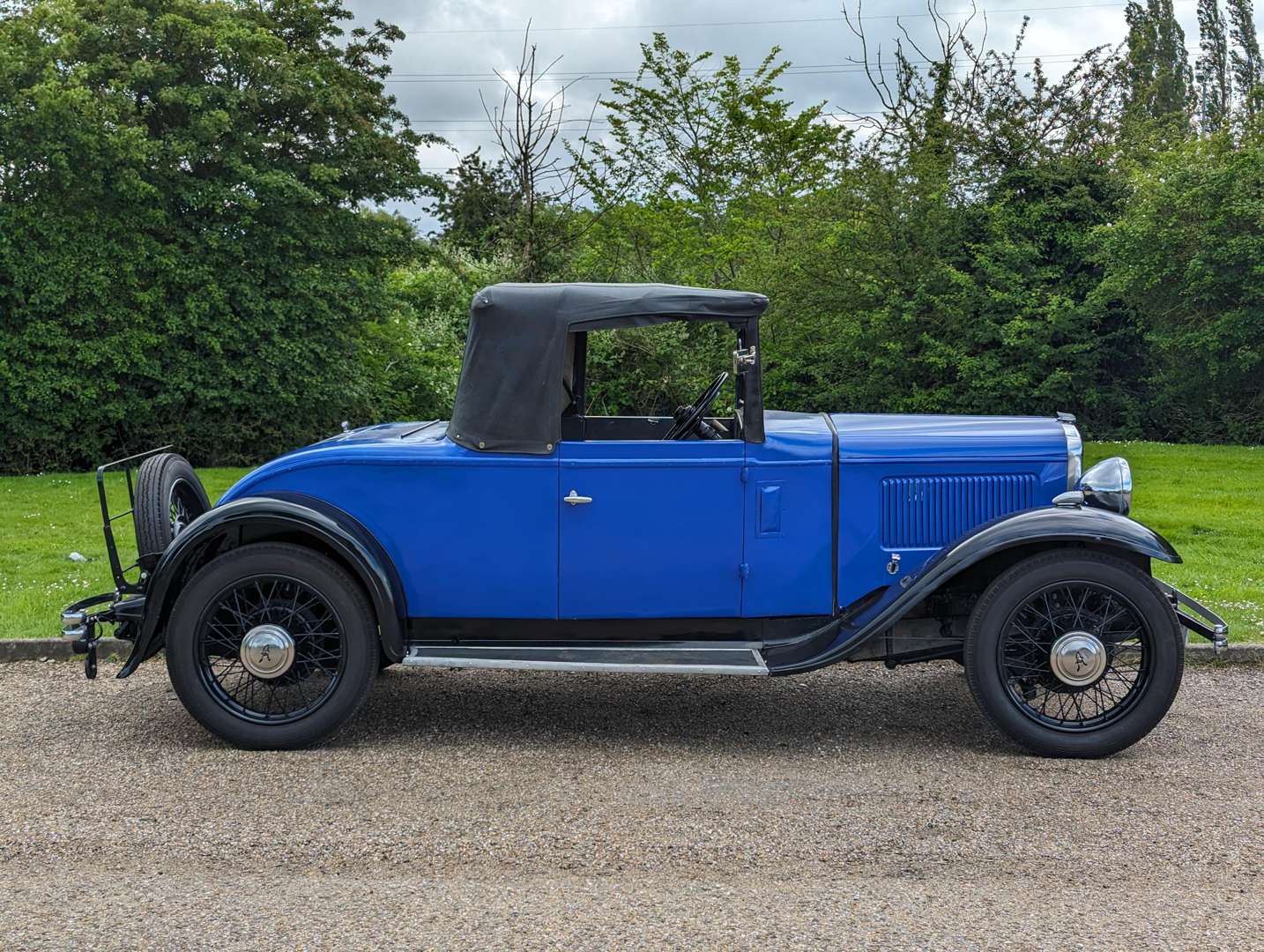 <p>1933 AUSTIN 16/6 HARROW DOCTORS COUPE&nbsp;</p>