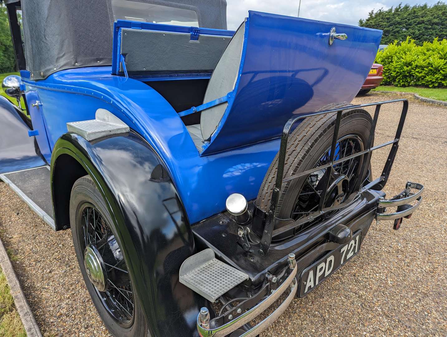 <p>1933 AUSTIN 16/6 HARROW DOCTORS COUPE&nbsp;</p>