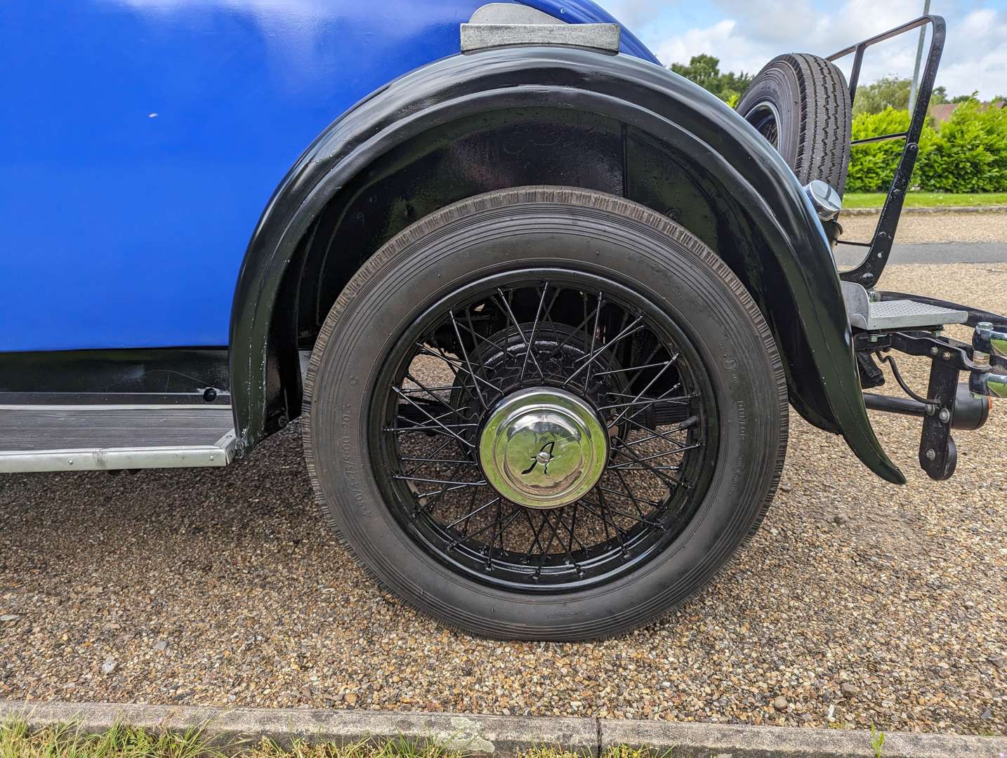 <p>1933 AUSTIN 16/6 HARROW DOCTORS COUPE&nbsp;</p>