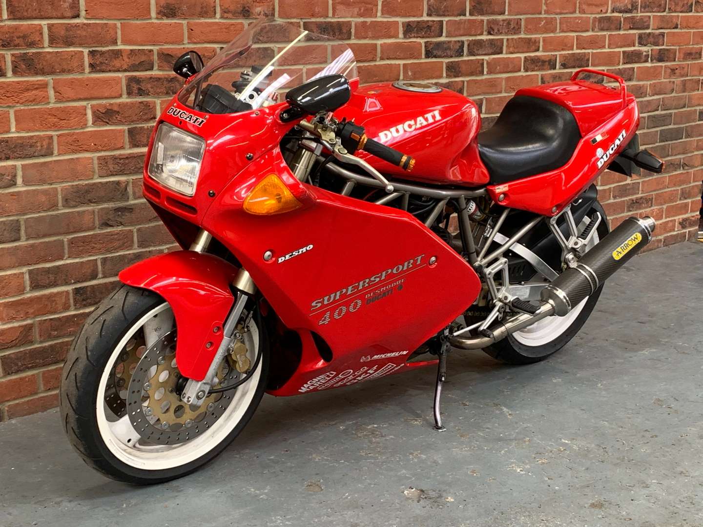 <p>1992 DUCATI 400 SUPERSPORT&nbsp;</p>