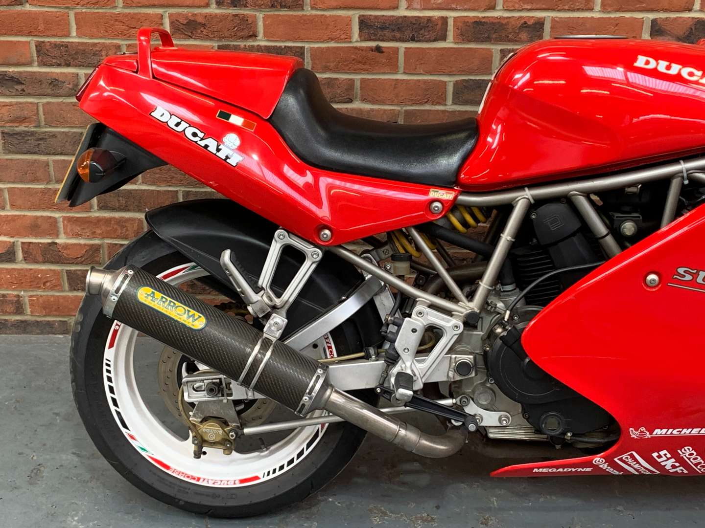 <p>1992 DUCATI 400 SUPERSPORT&nbsp;</p>