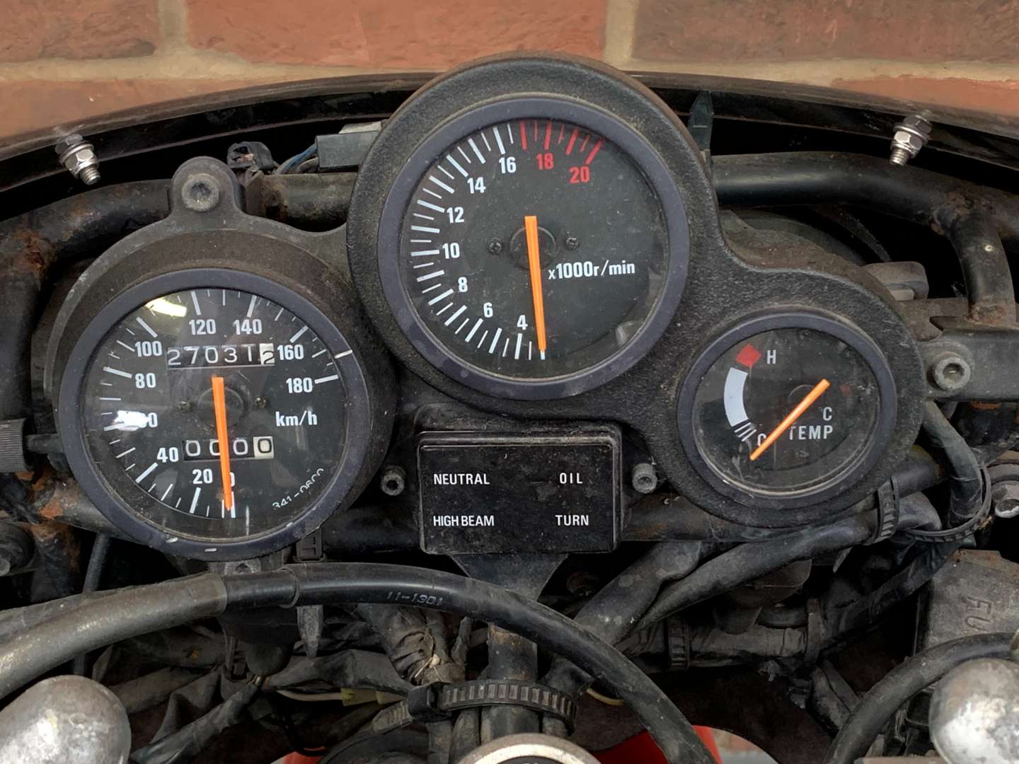 <p>1989 SUZUKI GSXR 250RR</p>