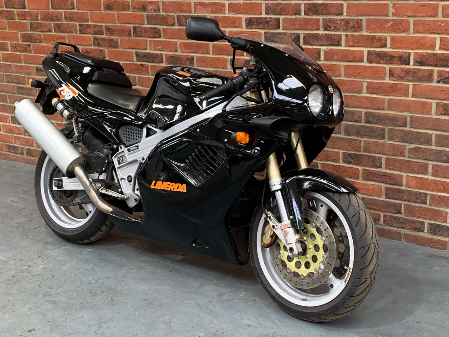 <p>1997 LAVERDA 750S</p>