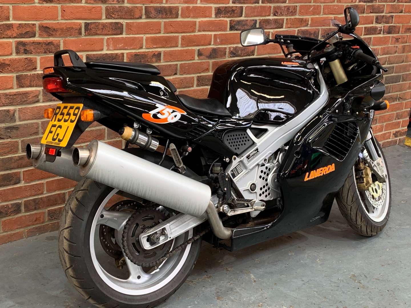 <p>1997 LAVERDA 750S</p>