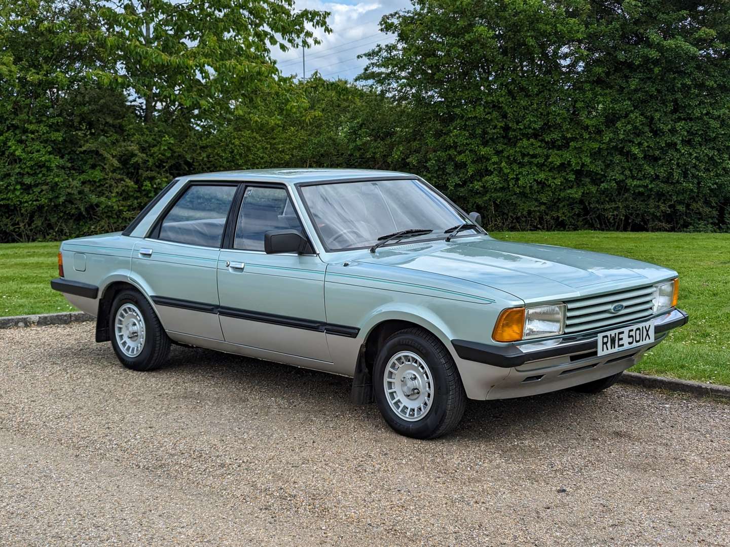 <p>1982 FORD CORTINA CRUSADER</p>