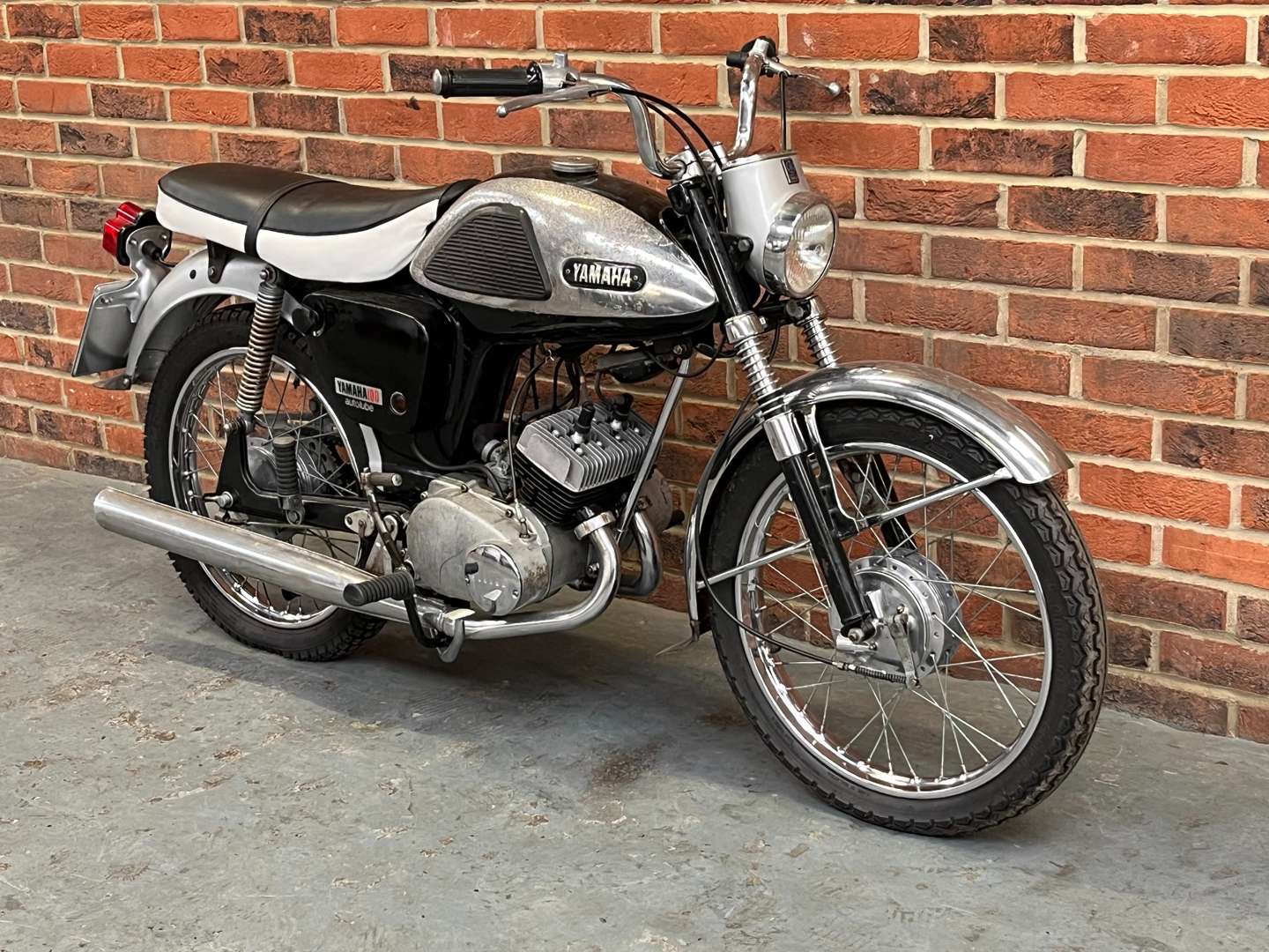 <p>1966 YAMAHA YL1 100CC</p>