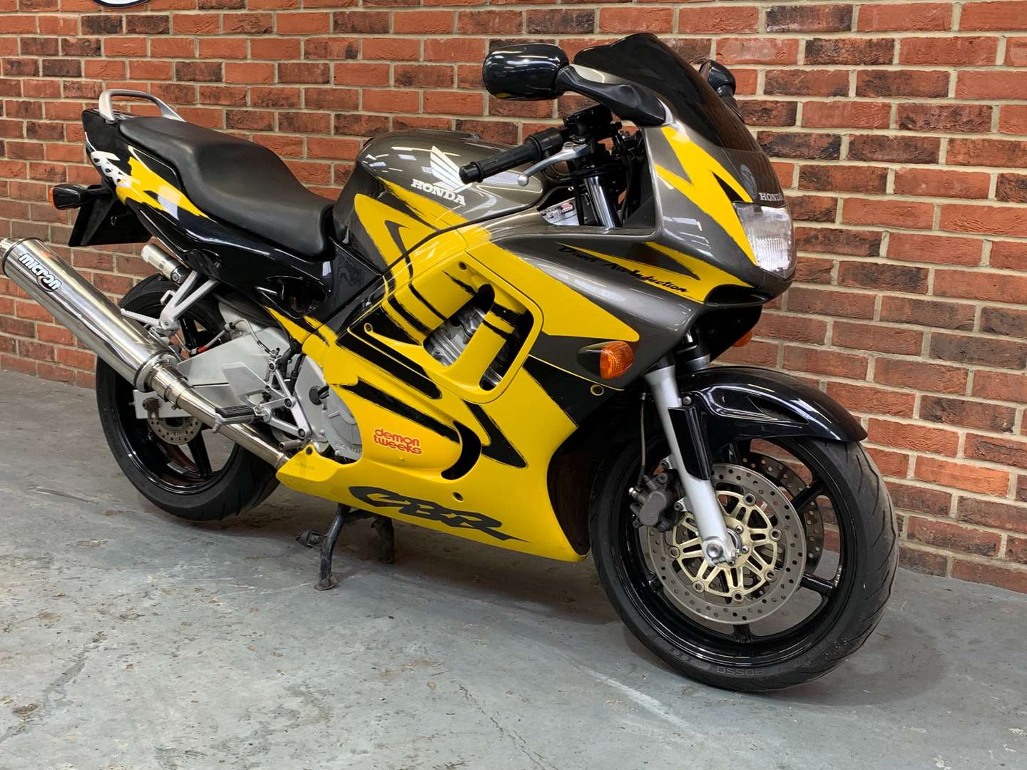 <p>1997 HONDA CBR 600 F</p>