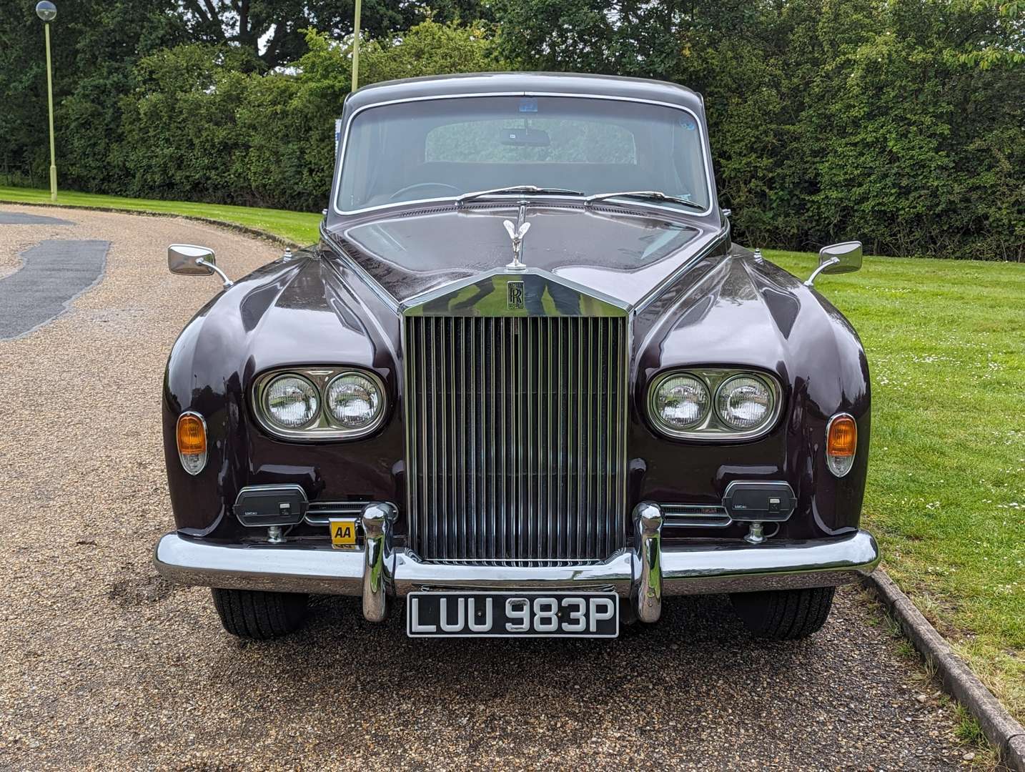 <p>1976 ROLLS ROYCE PHANTOM VI</p>