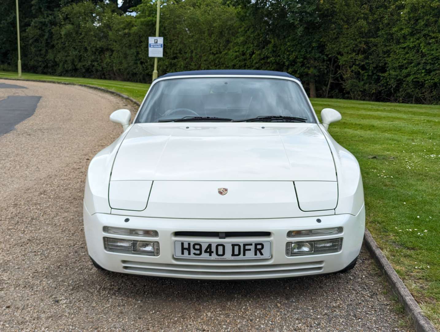 <p>1990 PORSCHE 944 S2 CABRIOLET&nbsp;</p>