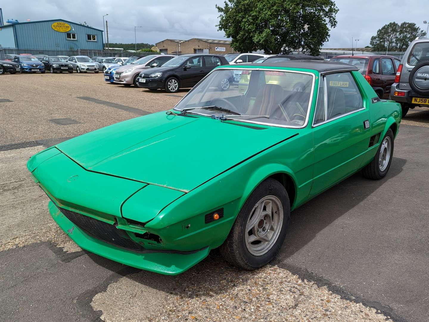 <p>1977 FIAT X1/9</p>