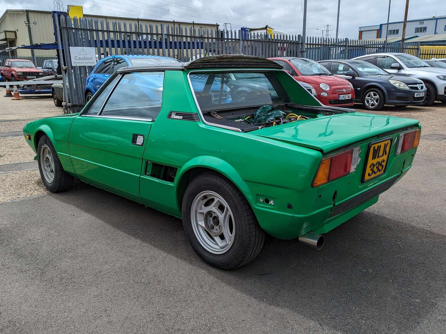 <p>1977 FIAT X1/9</p>