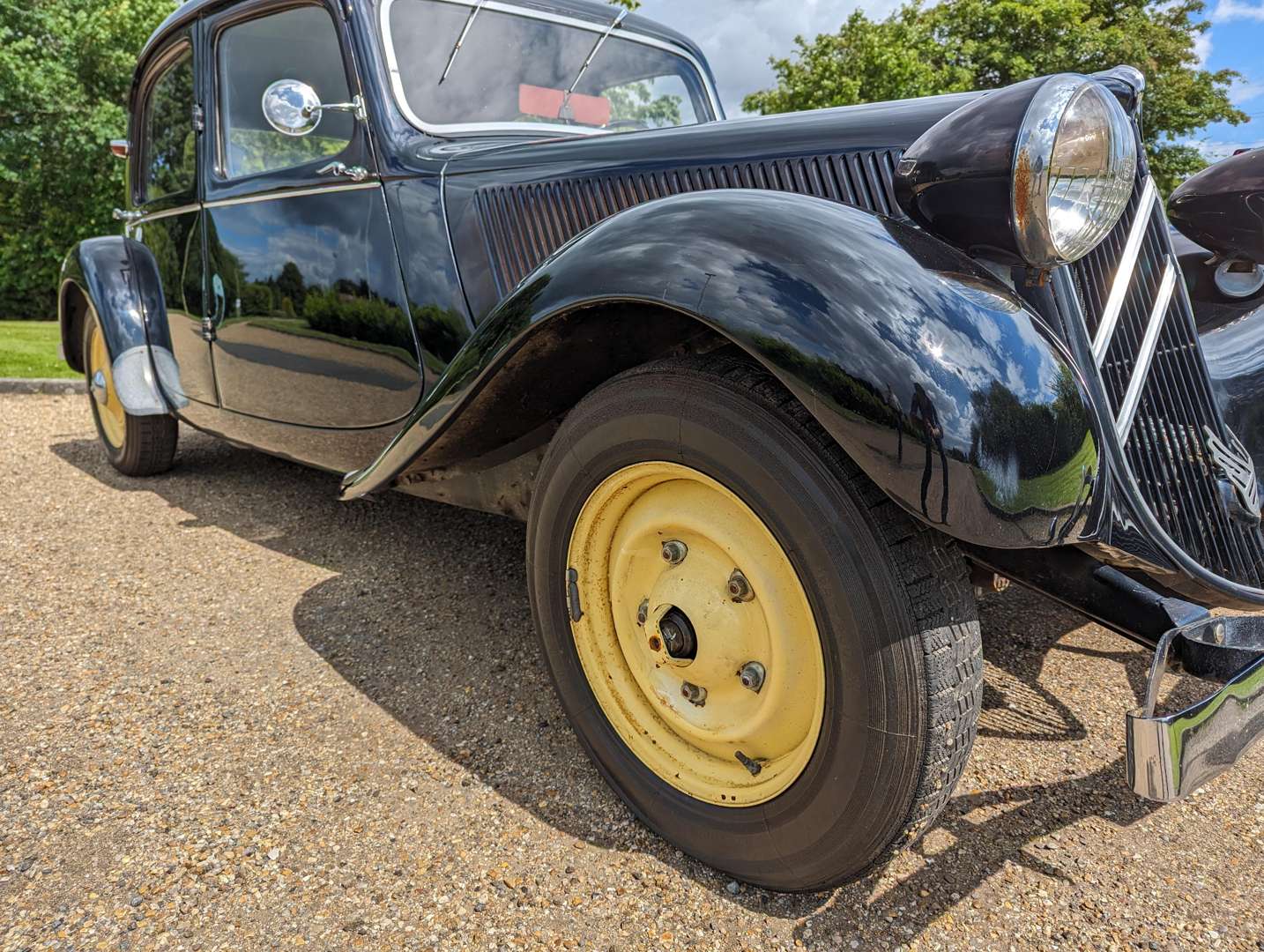 <p>1948 CITROEN TRACTION AVANT LHD</p>