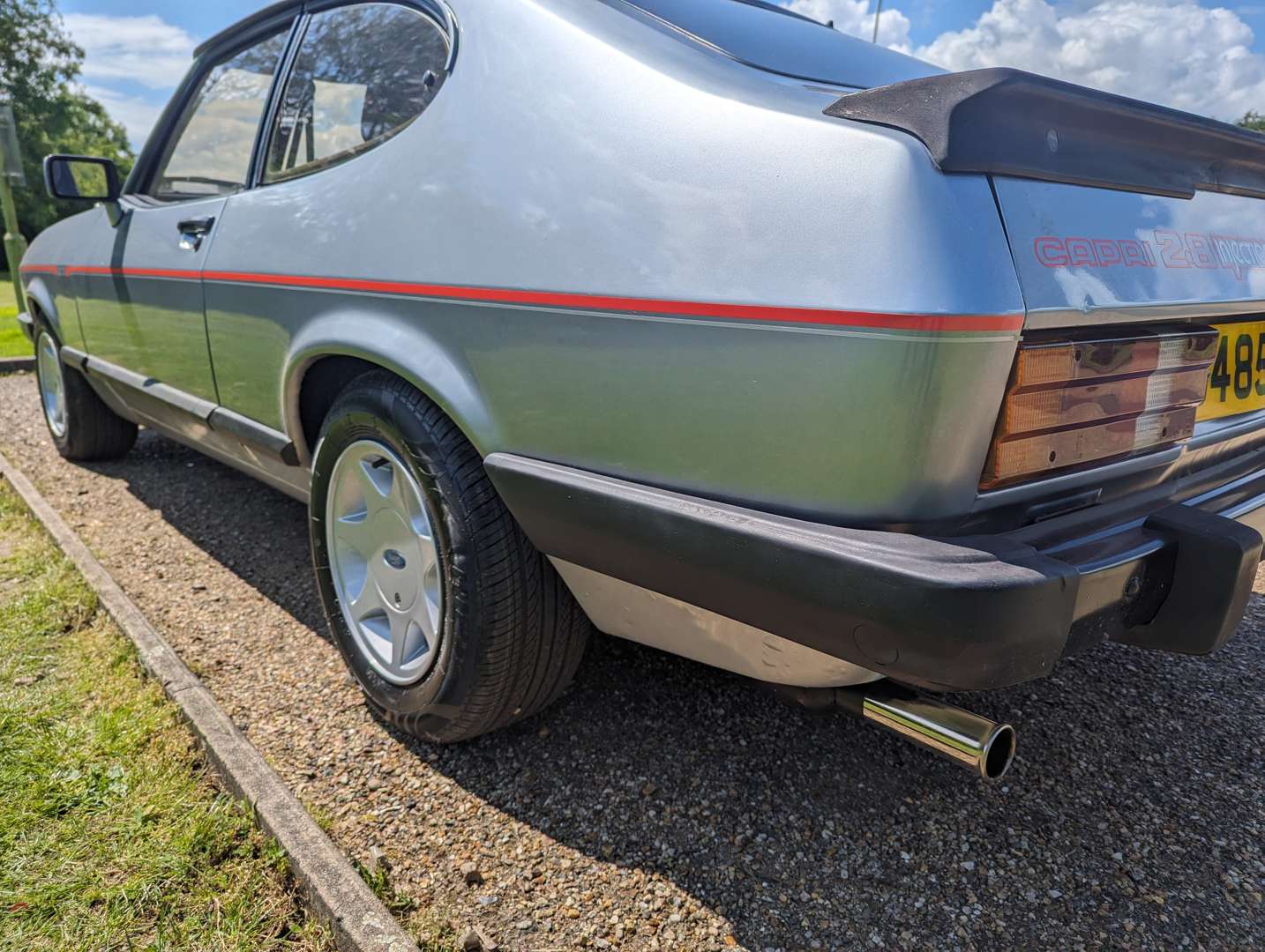 <p>1985 FORD CAPRI 2.8 INJECTION</p>