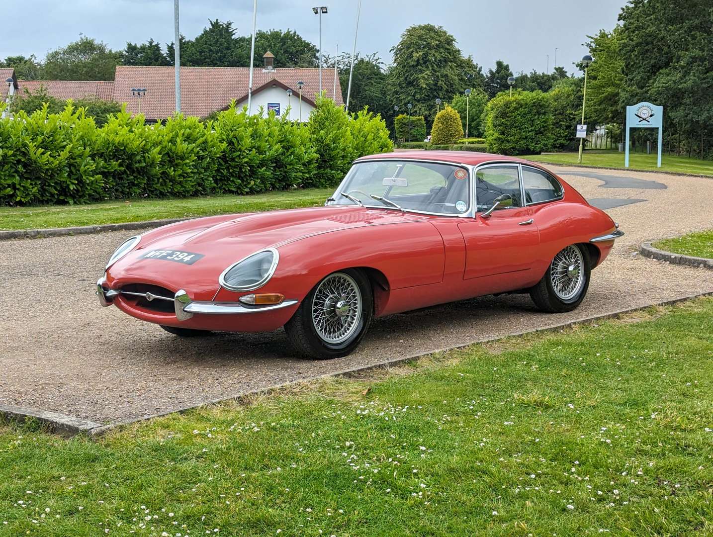 <p>1962 JAGUAR E-TYPE 3.8 COUPE SI</p>