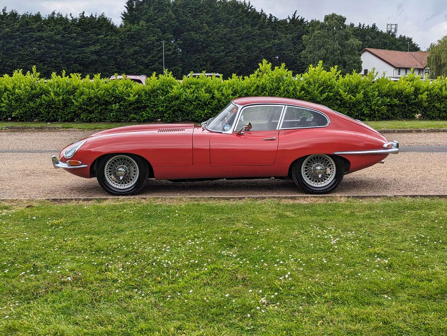 <p>1962 JAGUAR E-TYPE 3.8 COUPE SI</p>