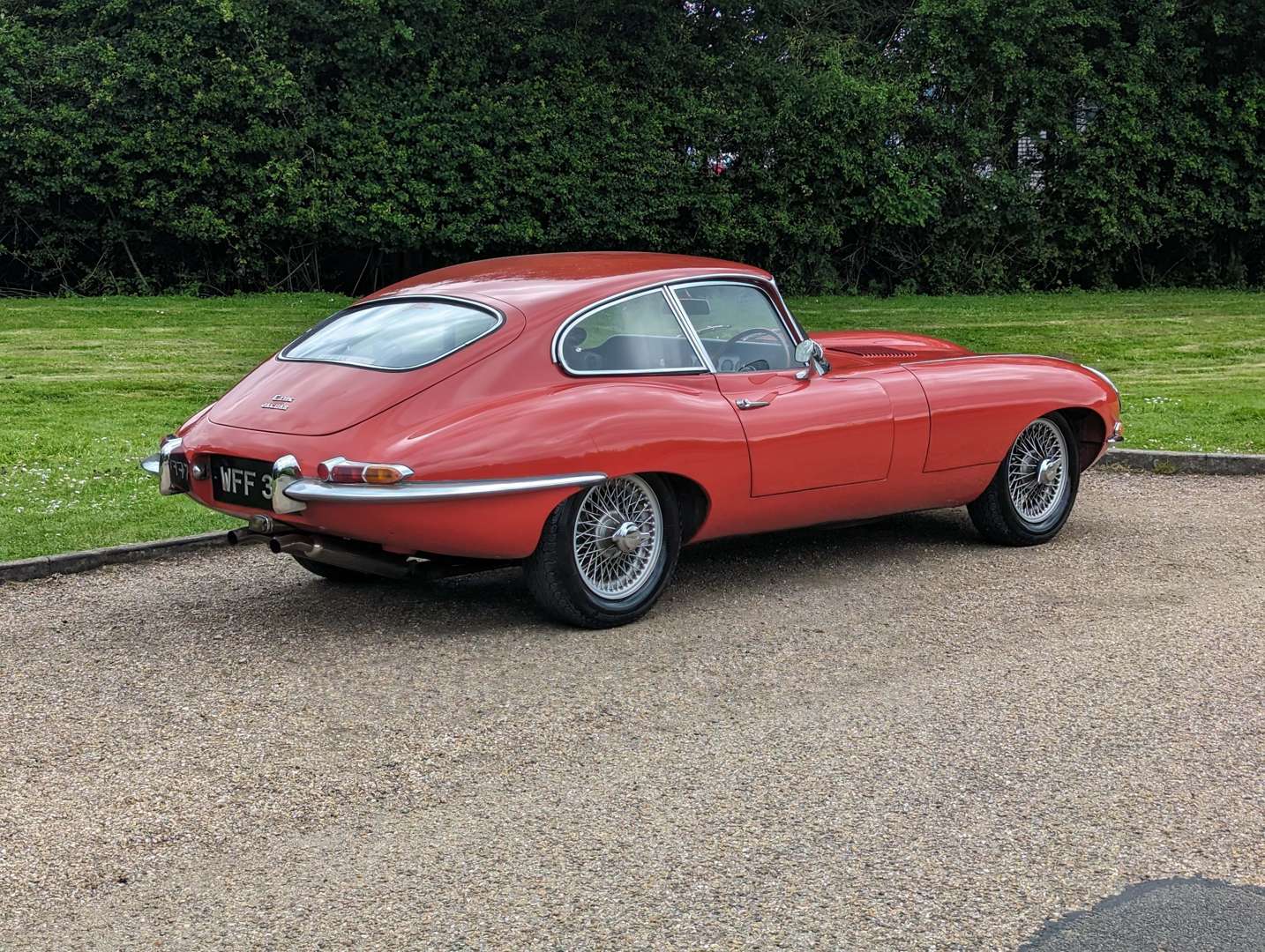 <p>1962 JAGUAR E-TYPE 3.8 COUPE SI</p>