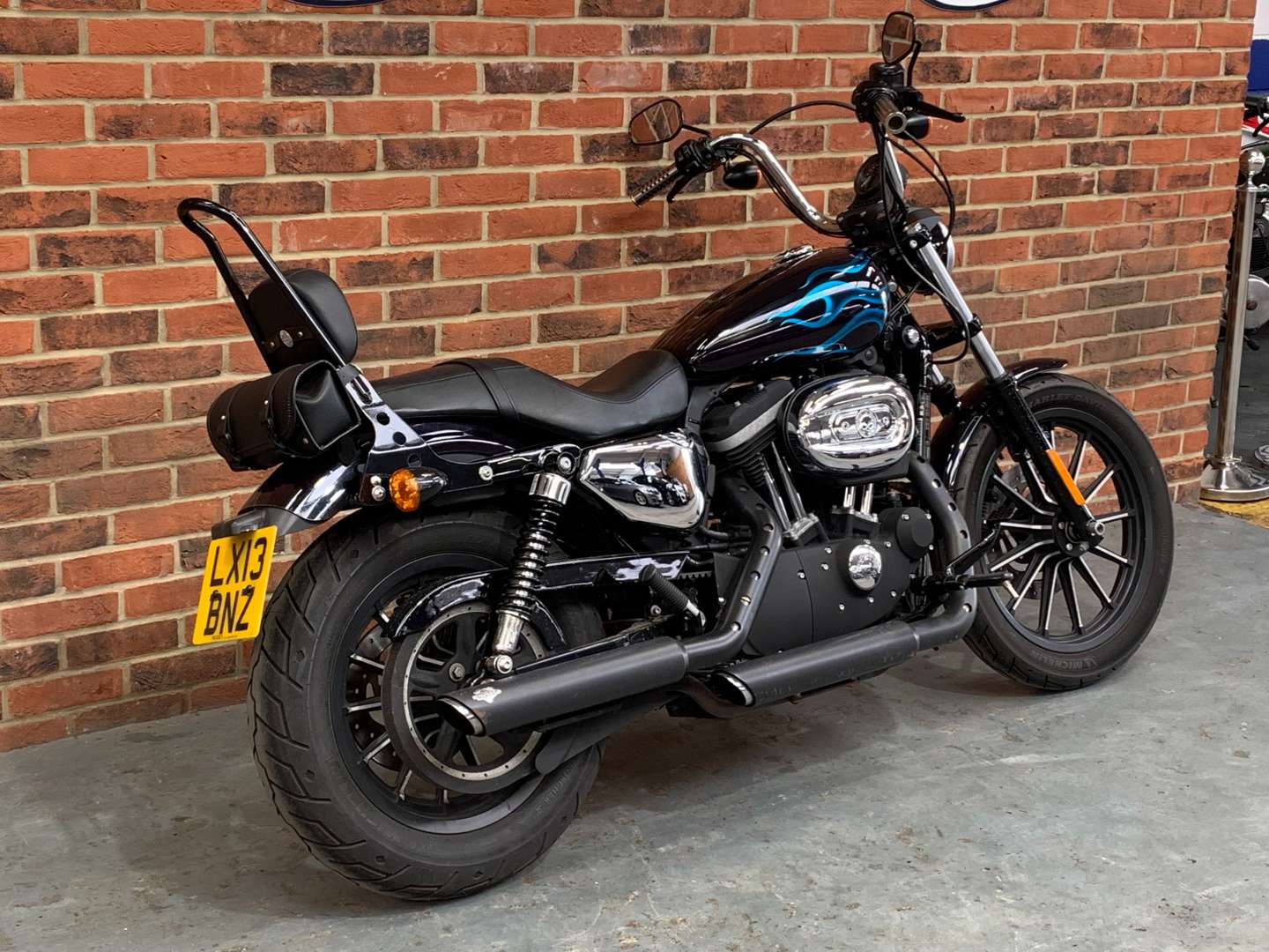 <p>2013 HARLEY-DAVIDSON IRON 883 XL N 13</p>