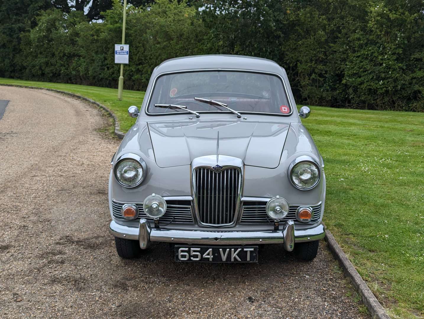 <p>1963 RILEY 1.5 MKIII</p>