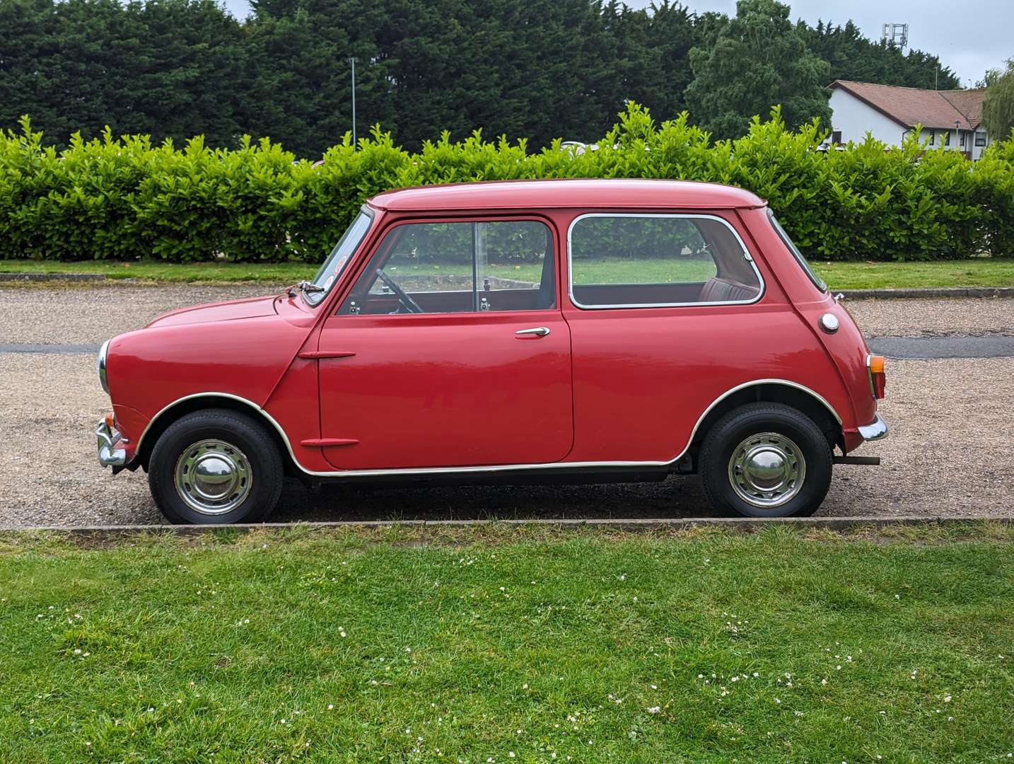 <p>1963 AUSTIN MINI MKI&nbsp;</p>