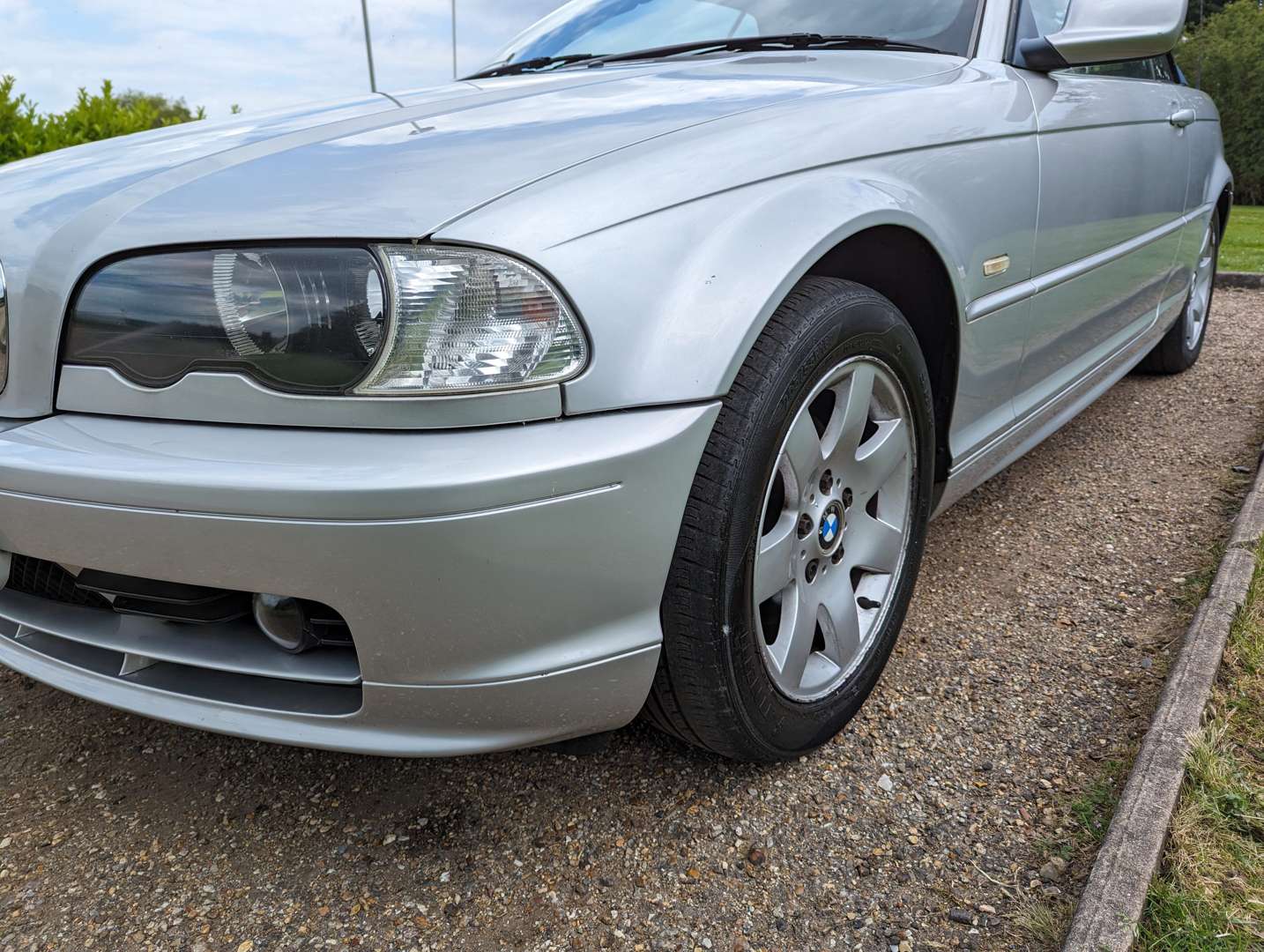 <p>2003 BMW 318 CI CONVERTIBLE ONE OWNER&nbsp;</p>