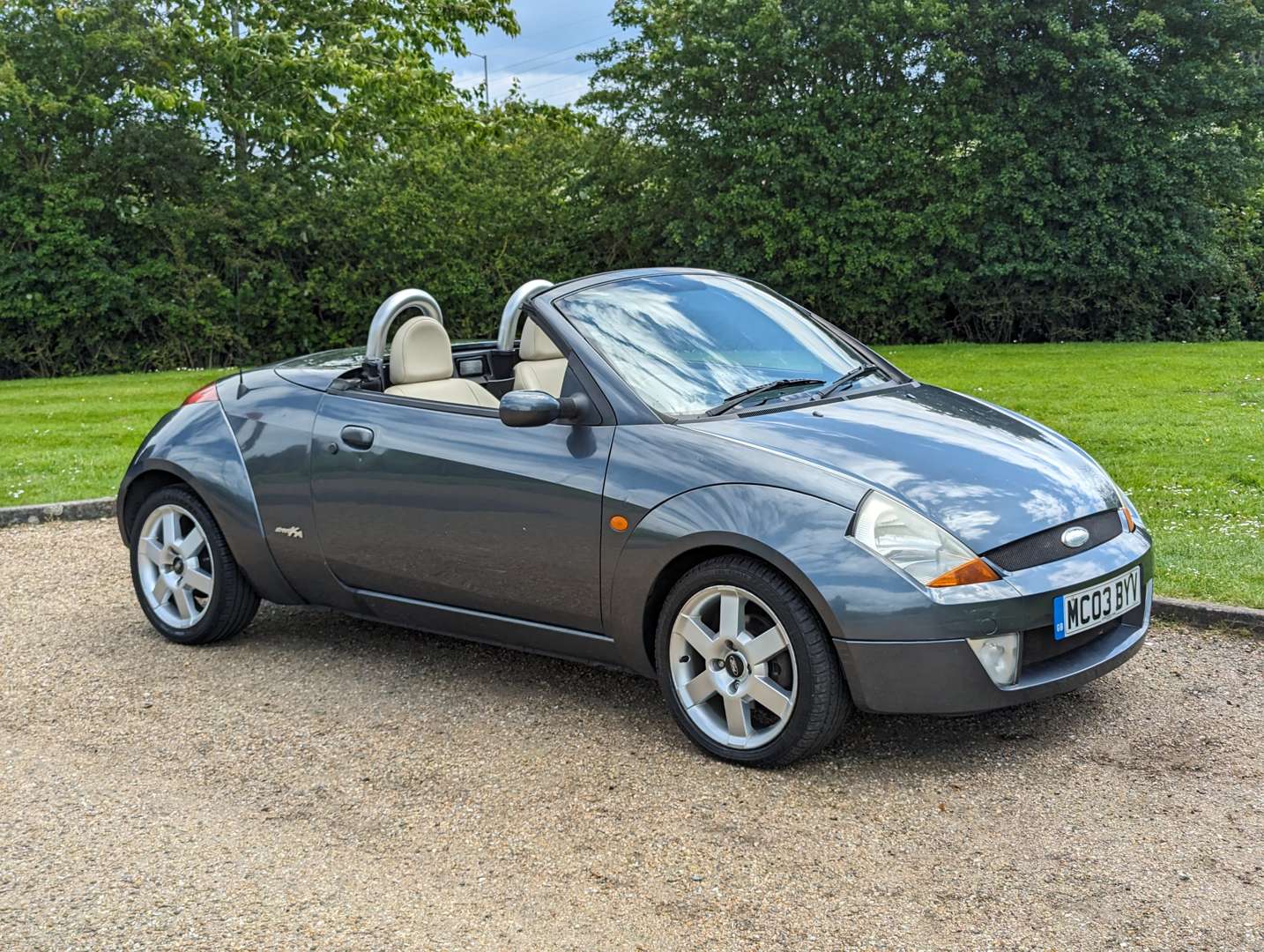 <p>2003 FORD STREETKA LUXURY</p>