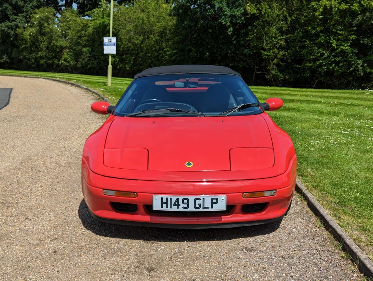 <p>1991 LOTUS ELAN SE TURBO</p>