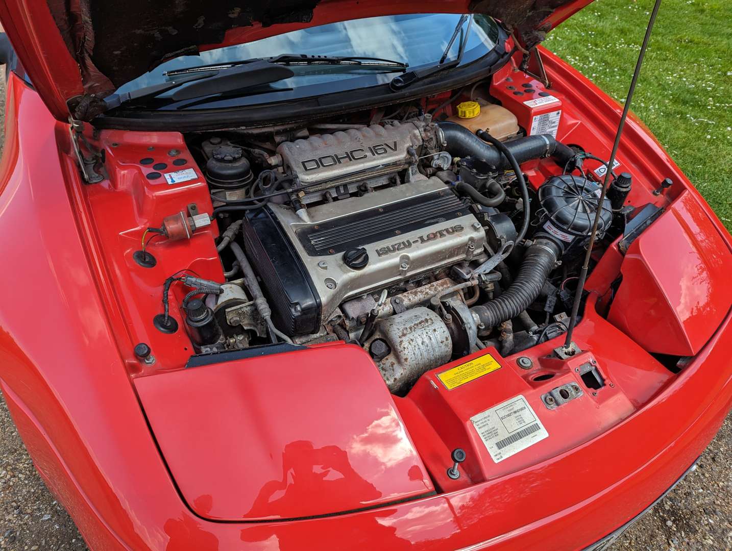 <p>1991 LOTUS ELAN SE TURBO</p>