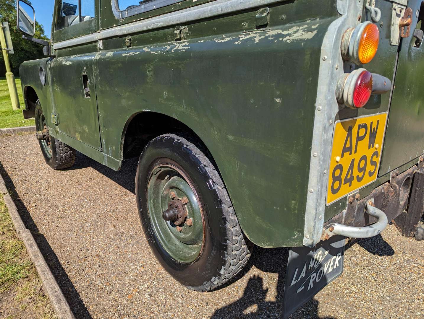 <p>1978 LAND ROVER 88" SII</p>