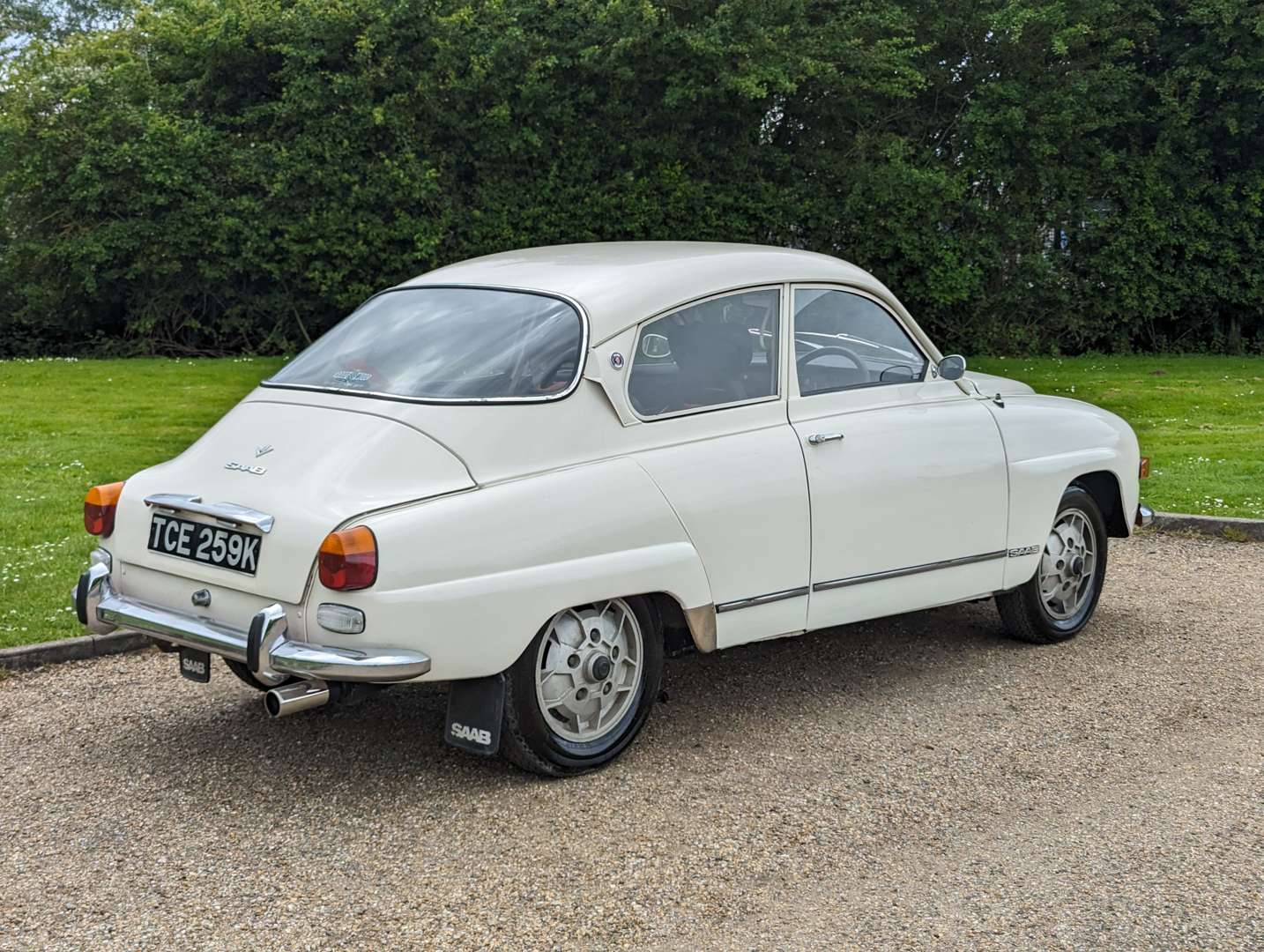 <p>1971 SAAB 96</p>