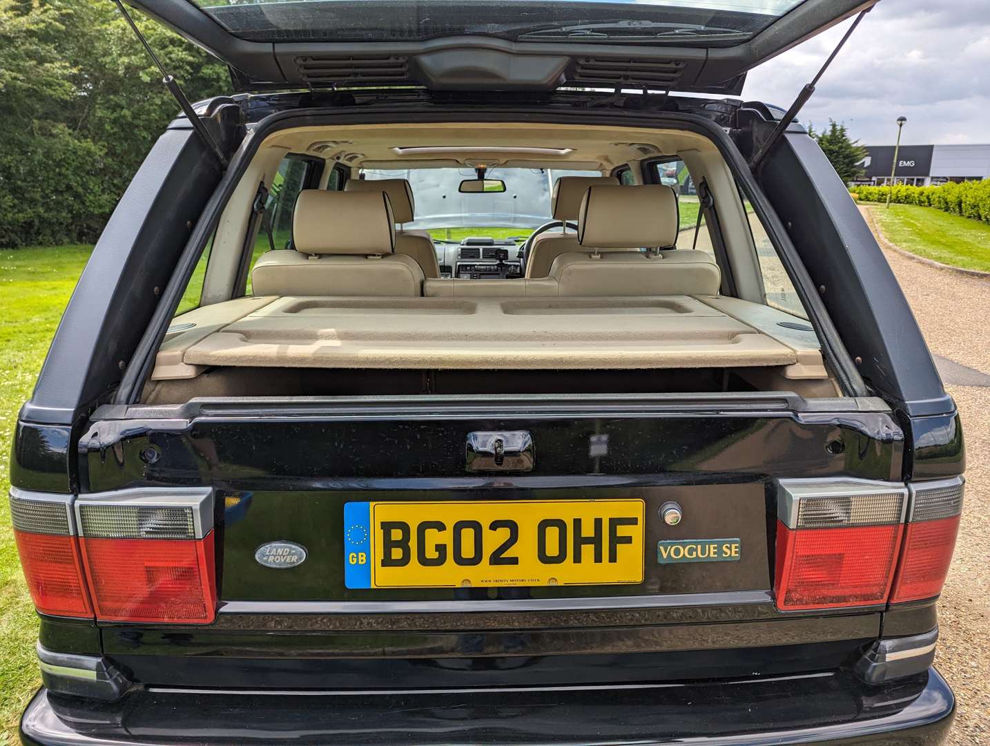 <p>2002 RANGE ROVER VOGUE 4.6SE AUTO</p>