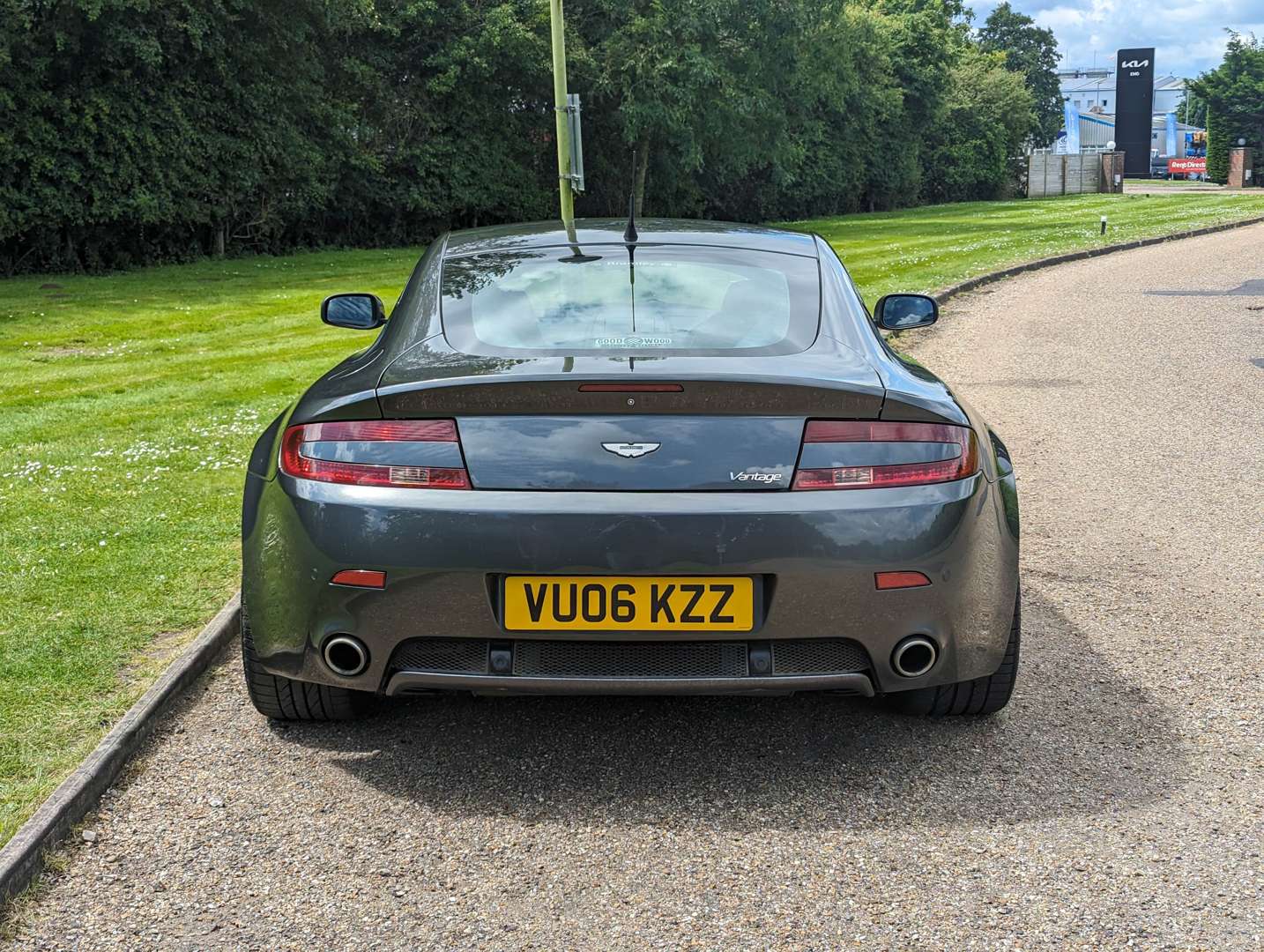 <p>2006 ASTON MARTIN VANTAGE V8</p>