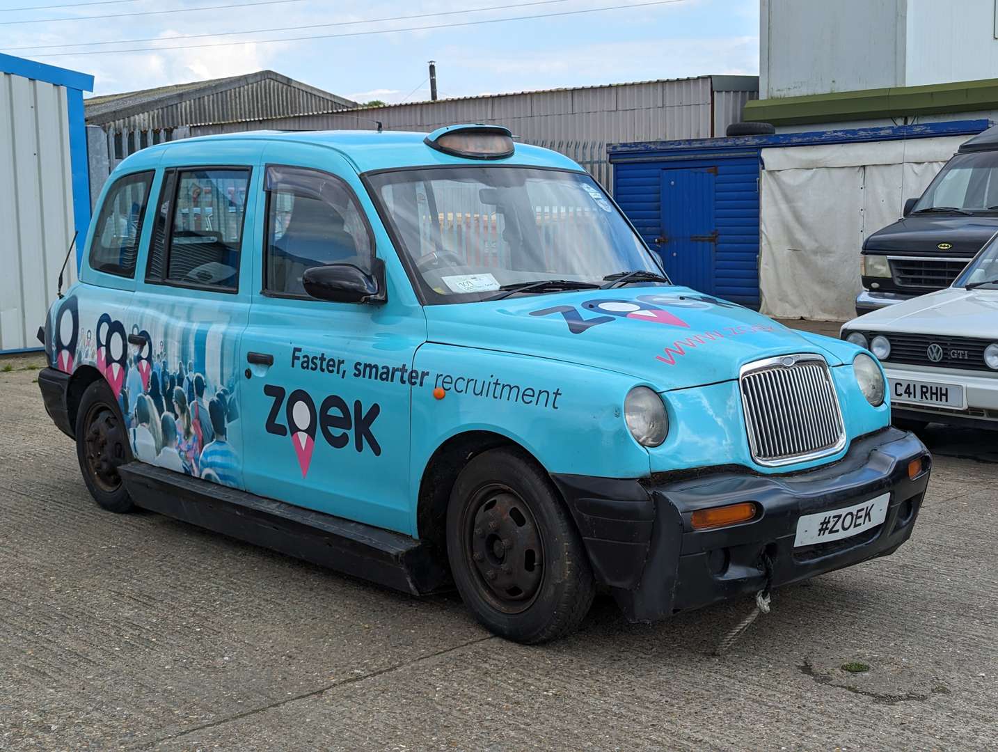 <p>2002 LONDON TAXIS INT TXII BRONZE AMPHIBIOUS&nbsp;</p>