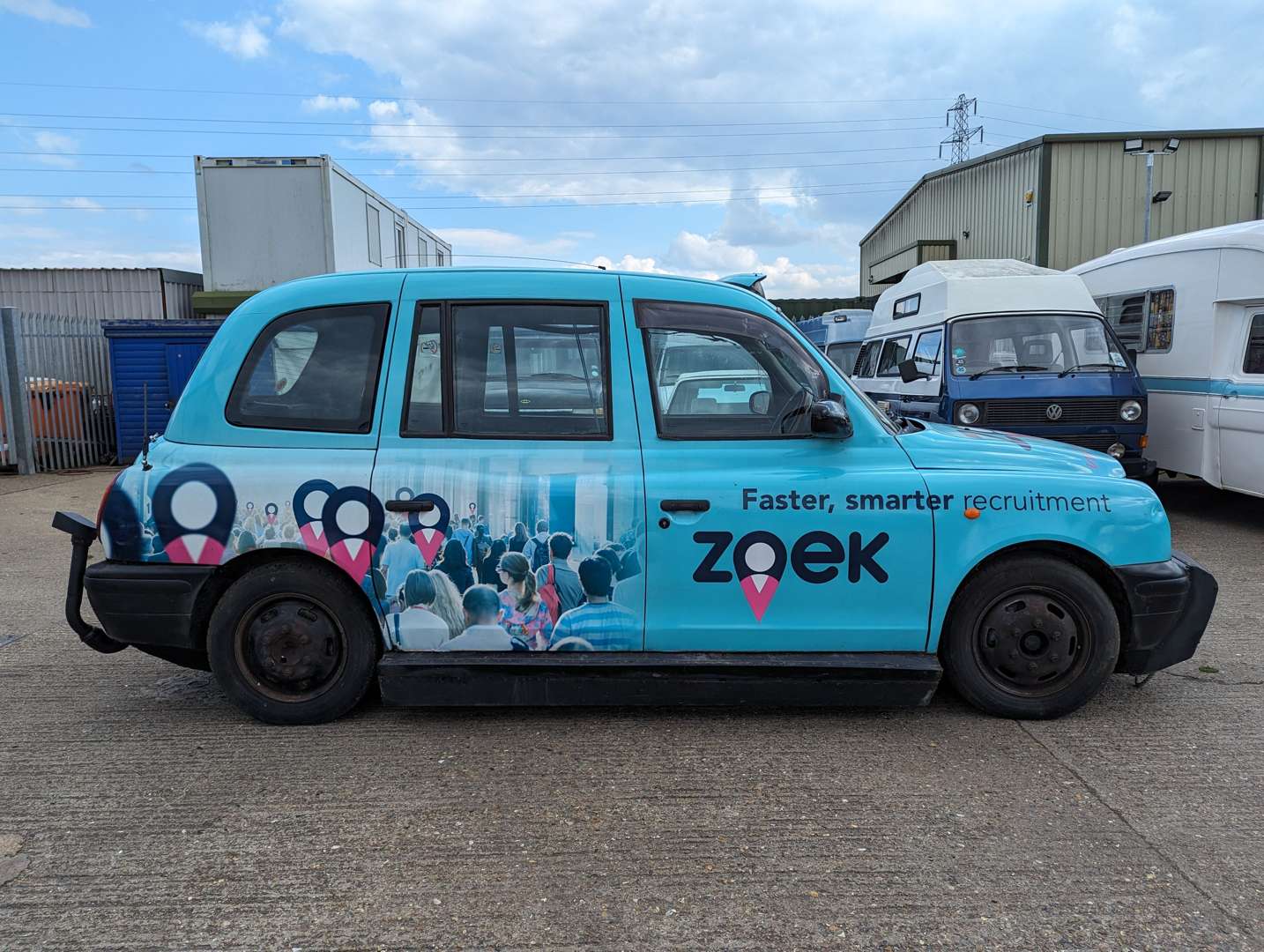 <p>2002 LONDON TAXIS INT TXII BRONZE AMPHIBIOUS&nbsp;</p>