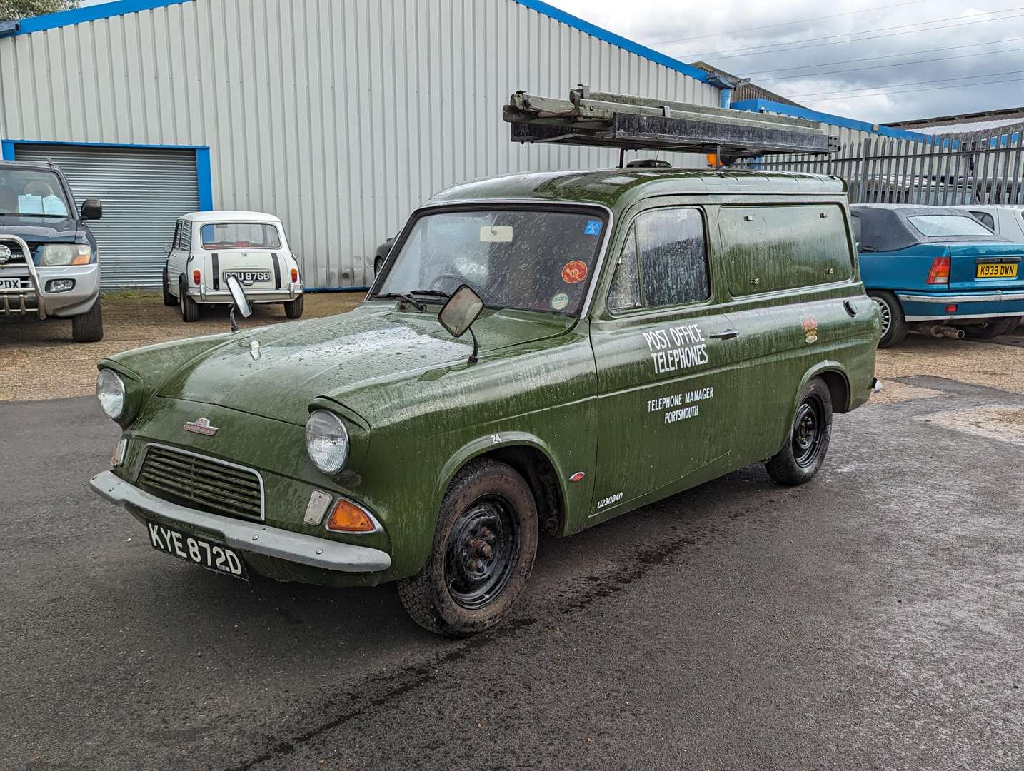 <p>1966 FORD ANGLIA VAN</p>