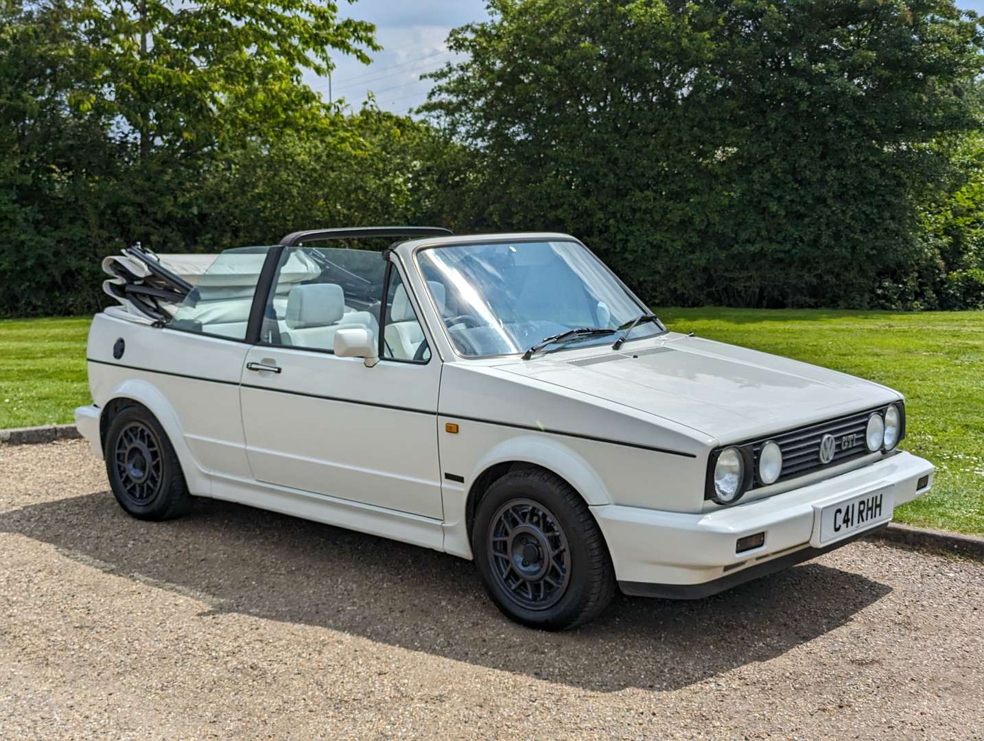 <p>1986 VW GOLF CABRIO GTI</p>