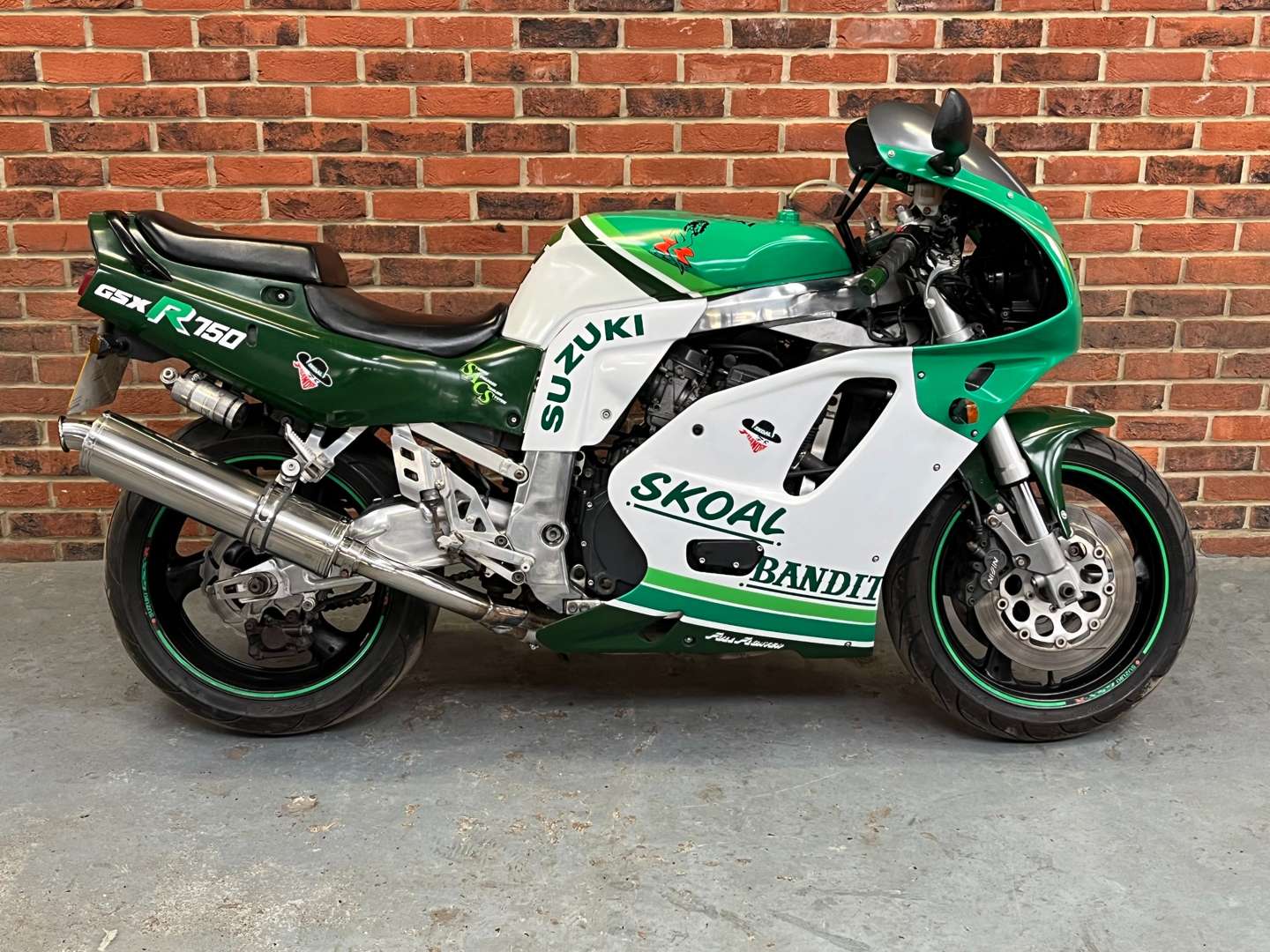 <p>1994 SUZUKI GSX-R 750 W</p>