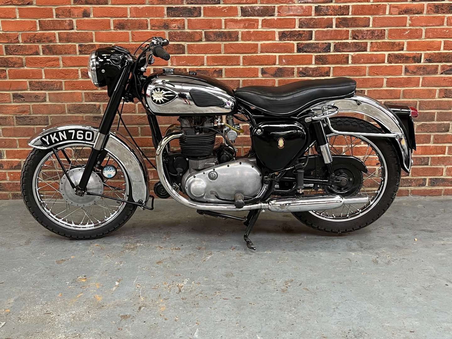 <p>1957 BSA A10 GOLDEN FLASH 650CC&nbsp;</p>