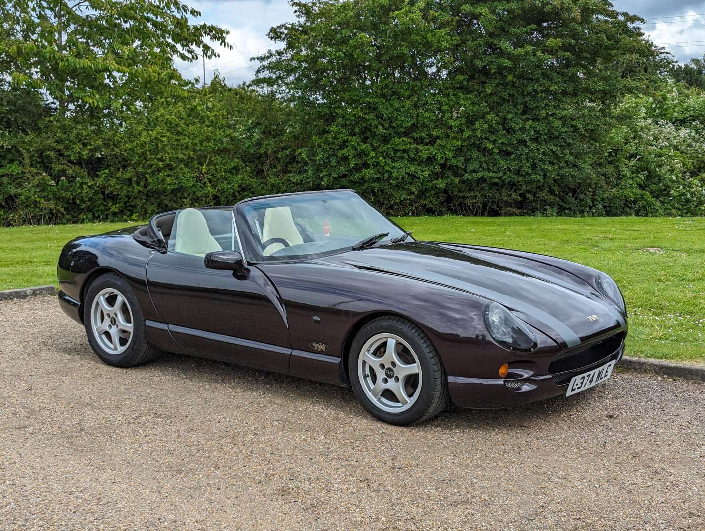 <p>1994 TVR CHIMAERA 4.0&nbsp;</p>