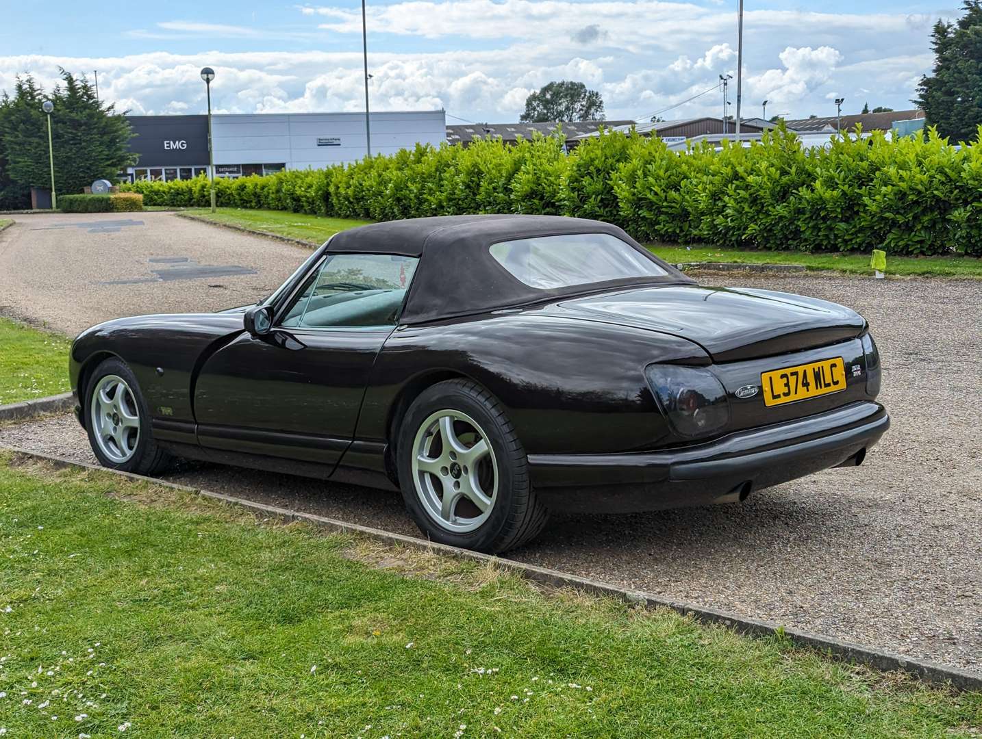 <p>1994 TVR CHIMAERA 4.0&nbsp;</p>