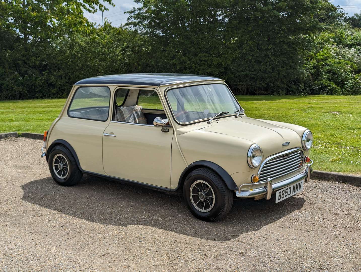 <p>1985 AUSTIN MINI 1000 CITY E</p>