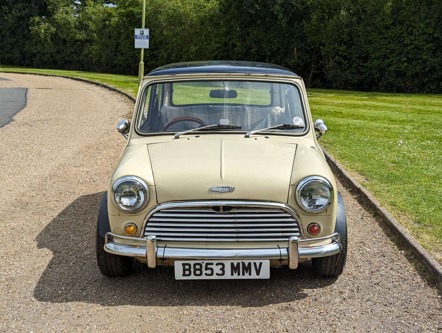 <p>1985 AUSTIN MINI 1000 CITY E</p>