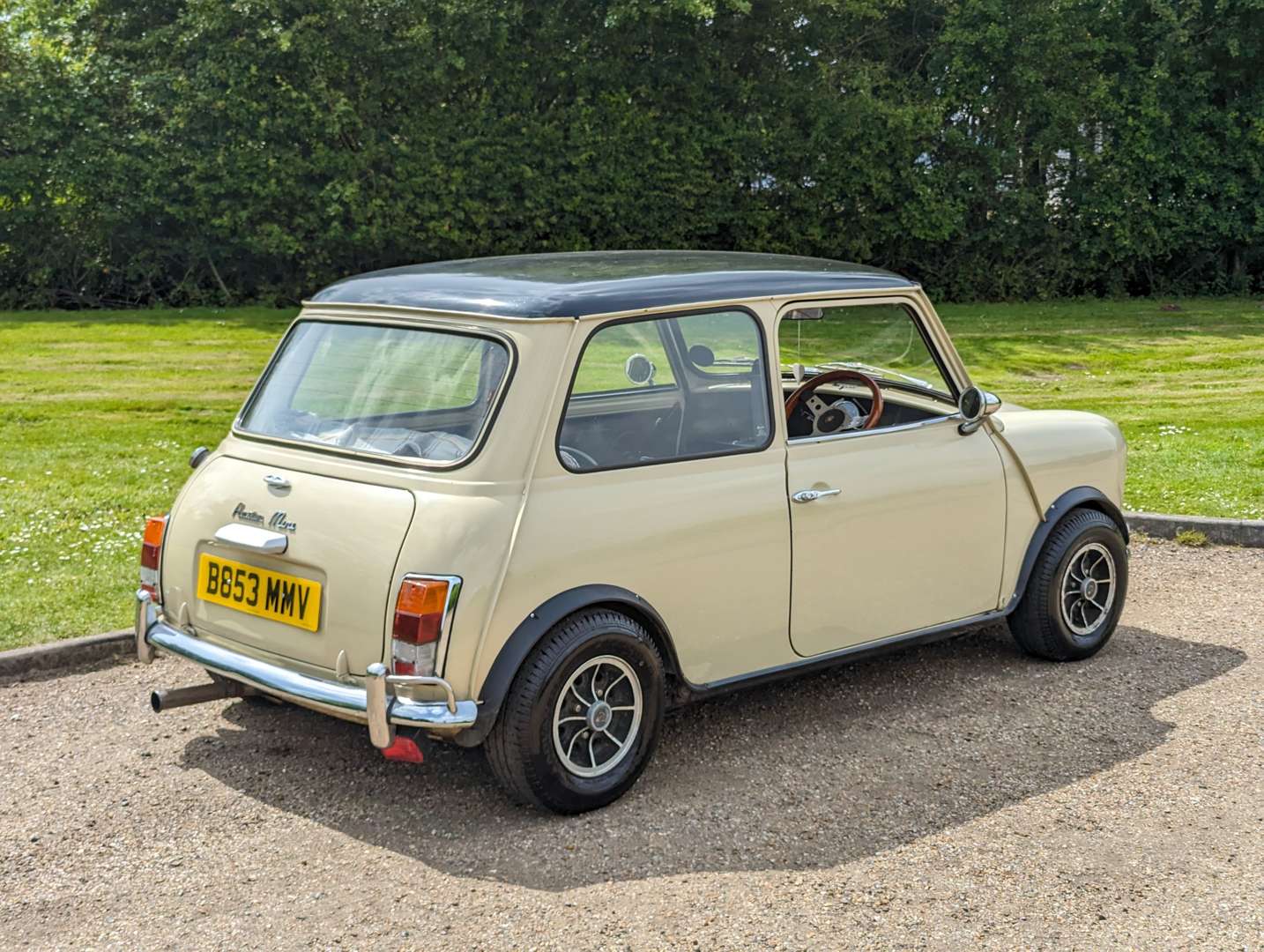 <p>1985 AUSTIN MINI 1000 CITY E</p>