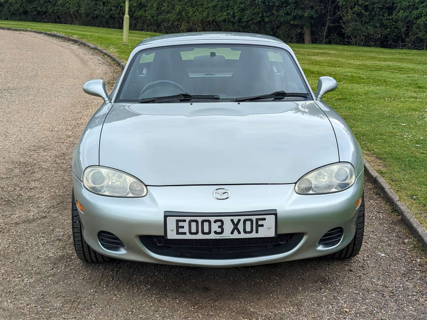 <p>2003 MAZDA MX-5 NEVADA</p>