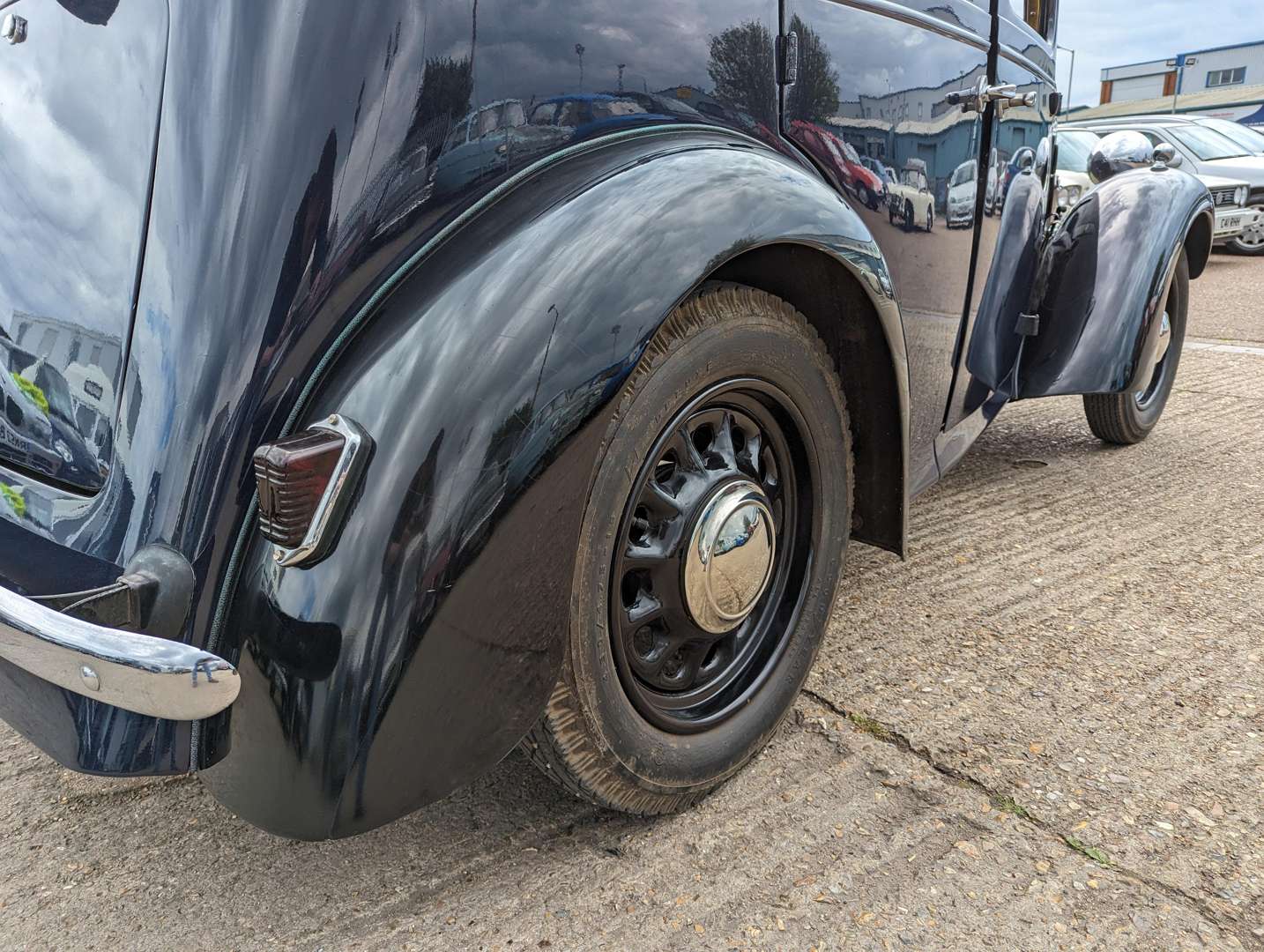 <p>1937 AUSTIN BIG SEVEN</p>