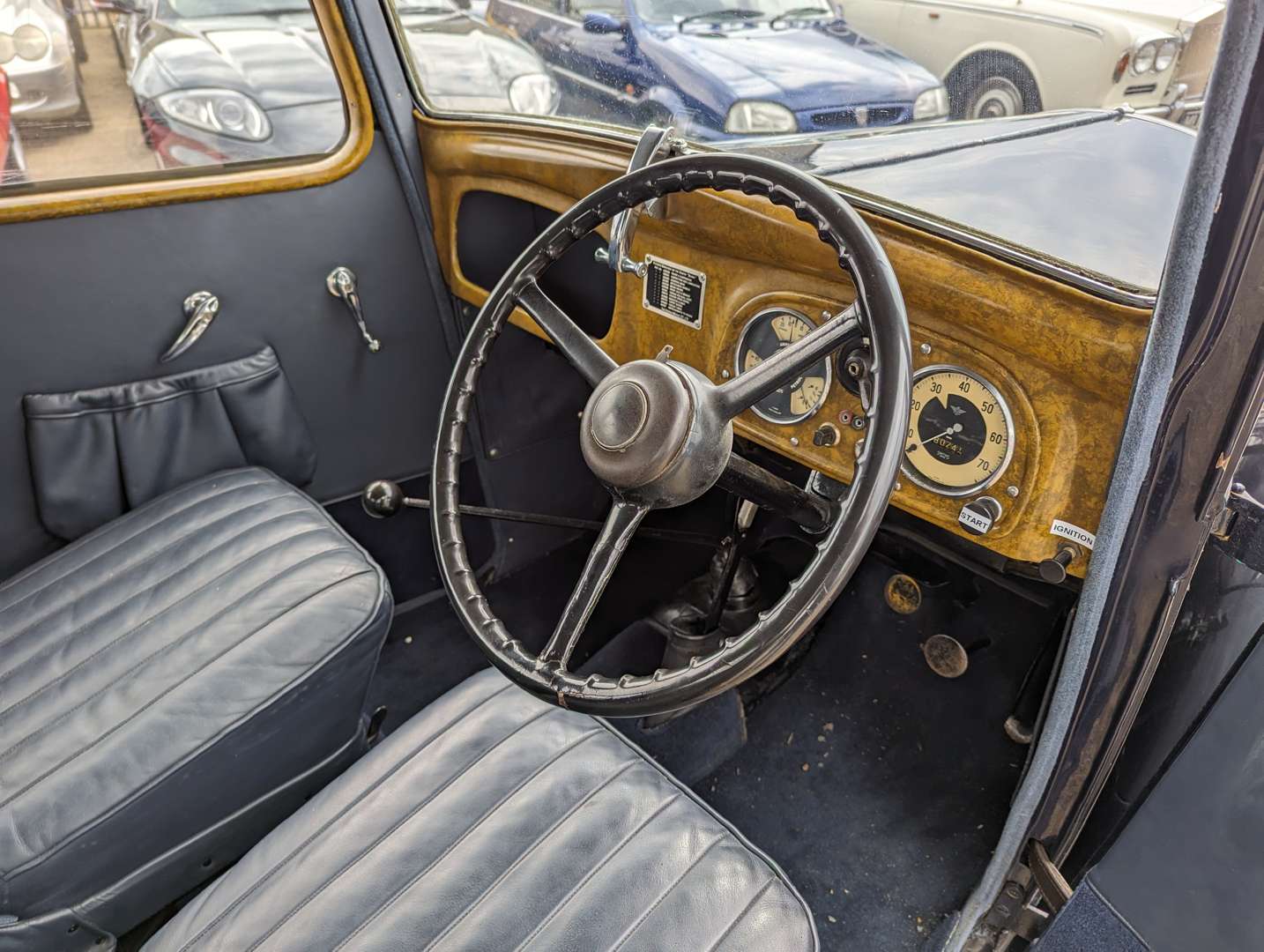 <p>1937 AUSTIN BIG SEVEN</p>