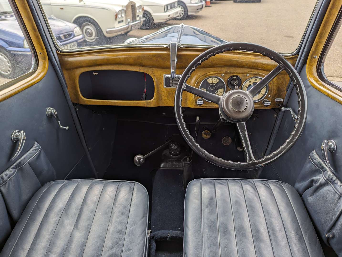 <p>1937 AUSTIN BIG SEVEN</p>