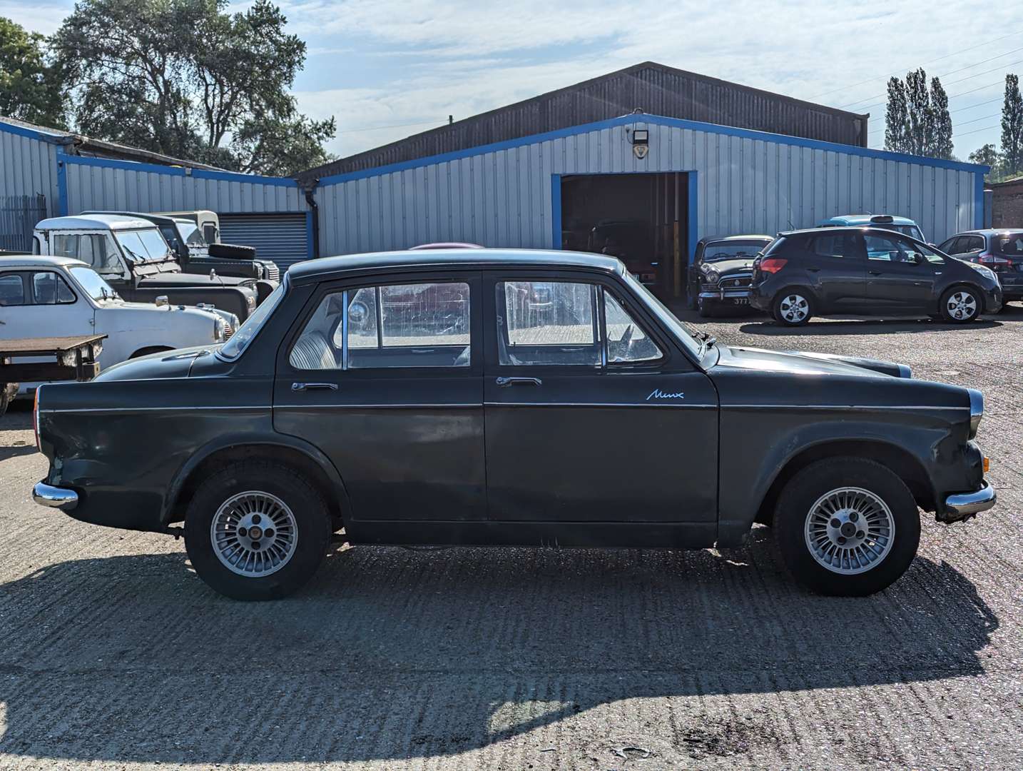 <p>1965 HILLMAN MINX</p>