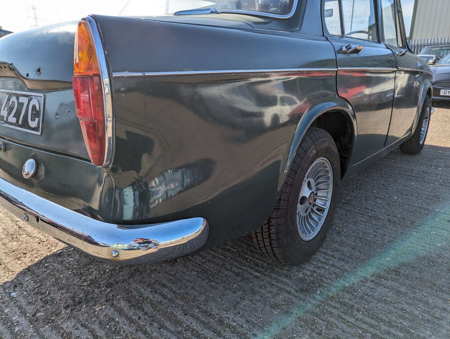 <p>1965 HILLMAN MINX</p>