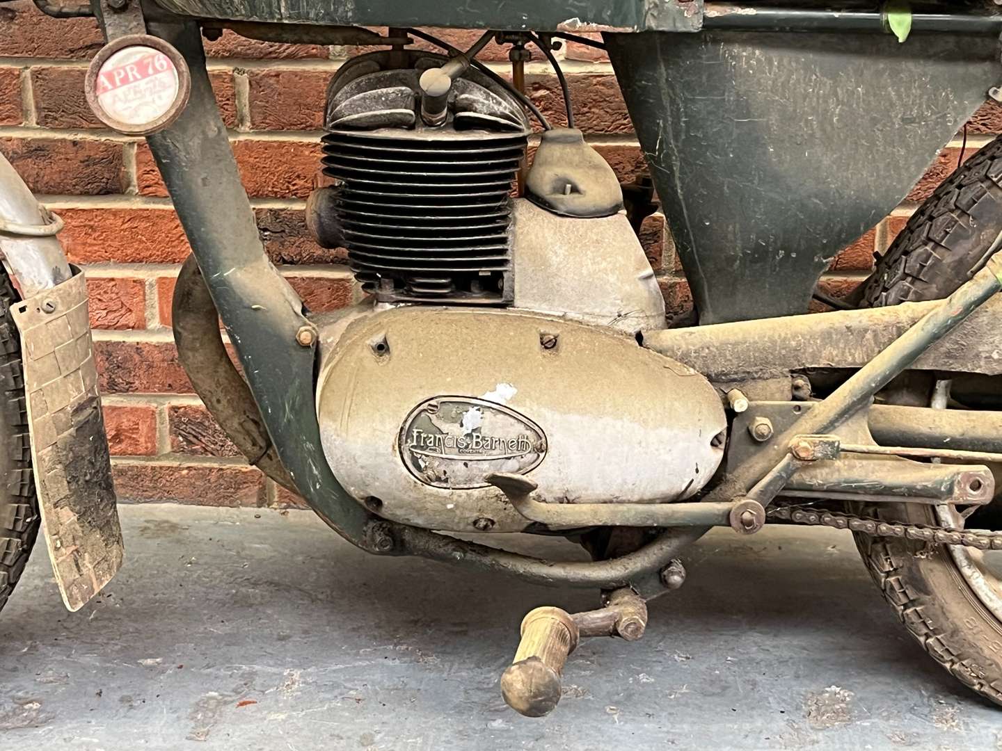 <p>1959 FRANCIS BARNETT 250CC</p>