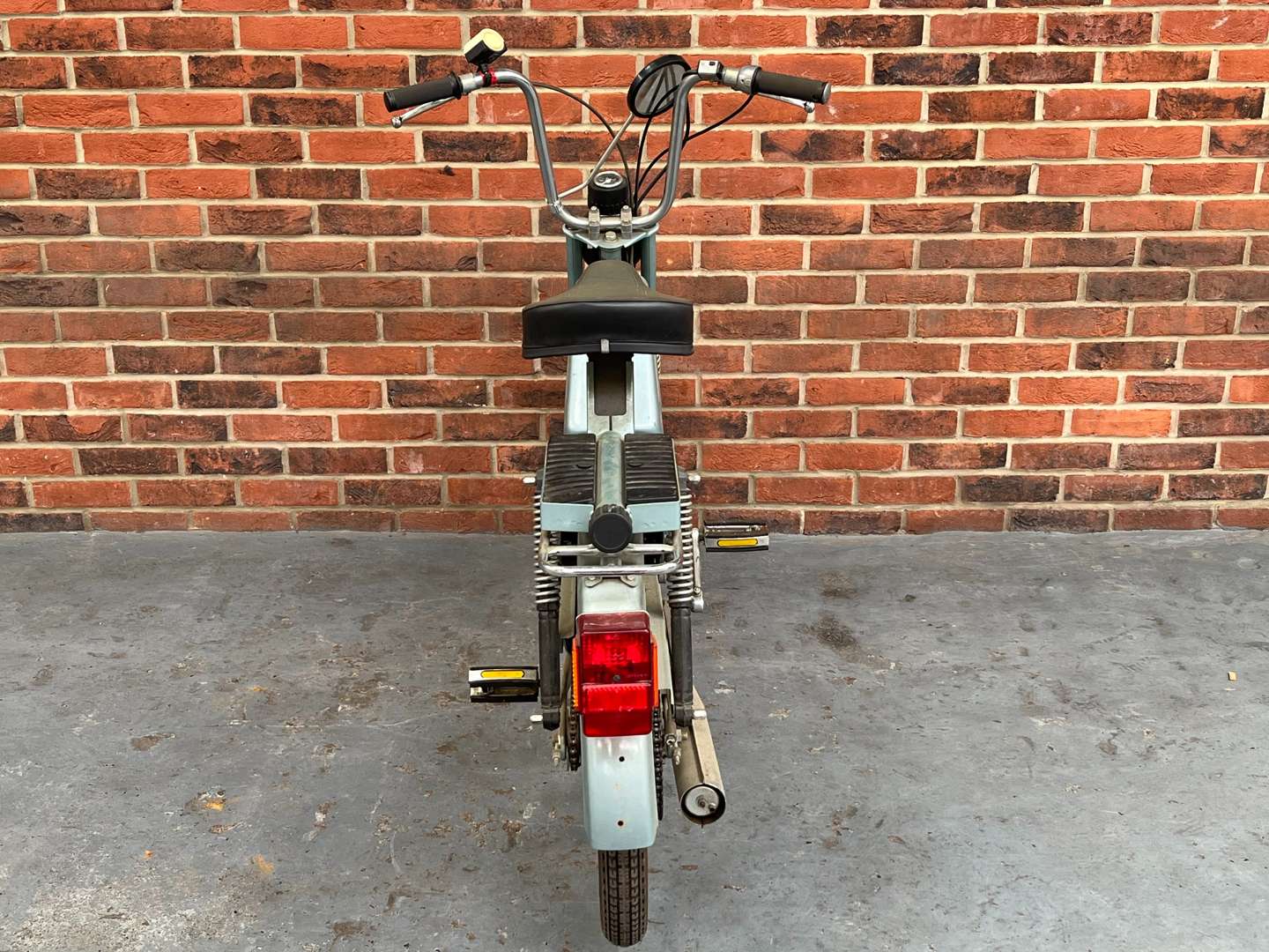 <p>1992 JAWA ECONOMY 50CC</p>